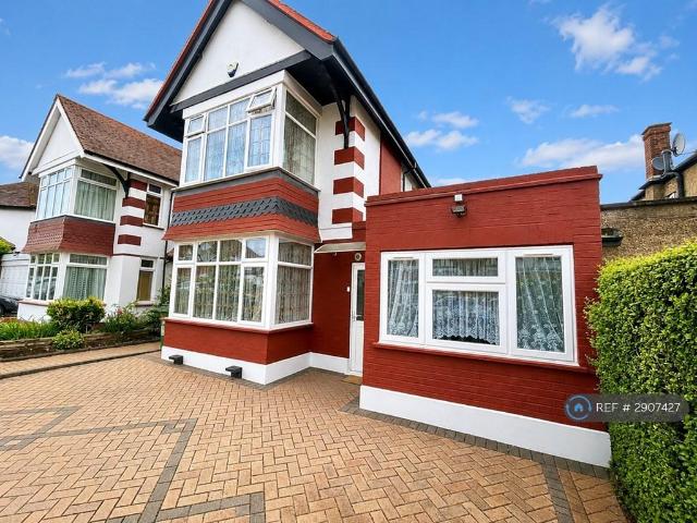 Flat for rent in Sudbury, Greater London