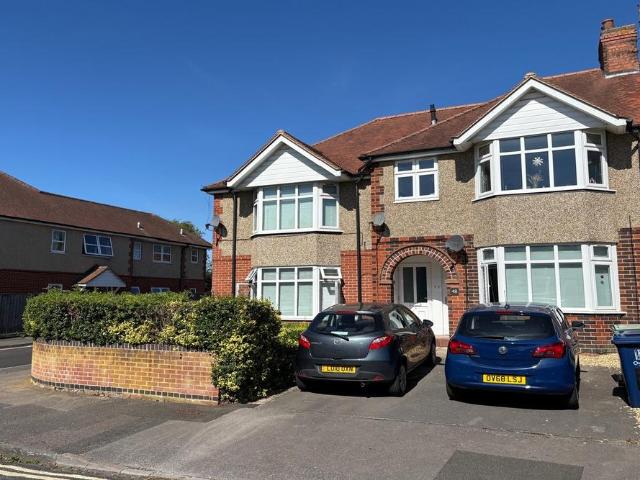 Flat for rent in The Slade, Oxfordshire