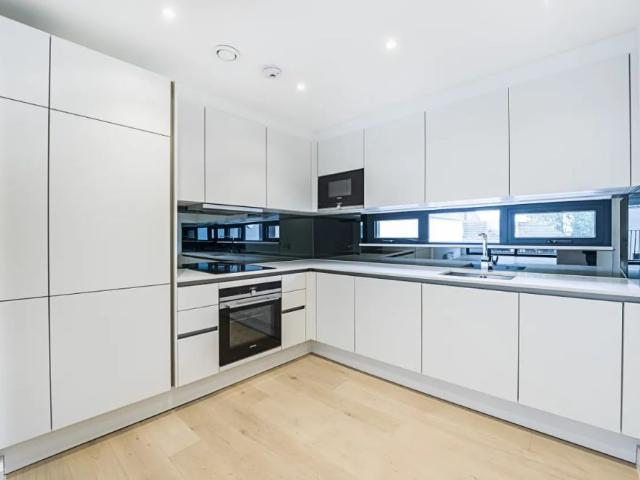 Apartment for rent in Muswell Hill, Greater London