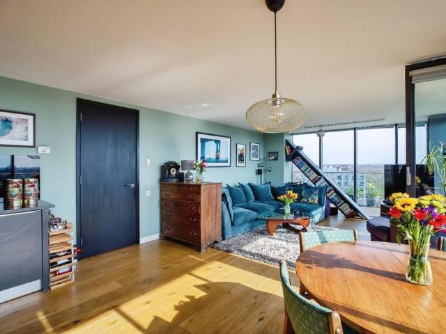 Apartment for rent in London Borough of Wandsworth, Greater London