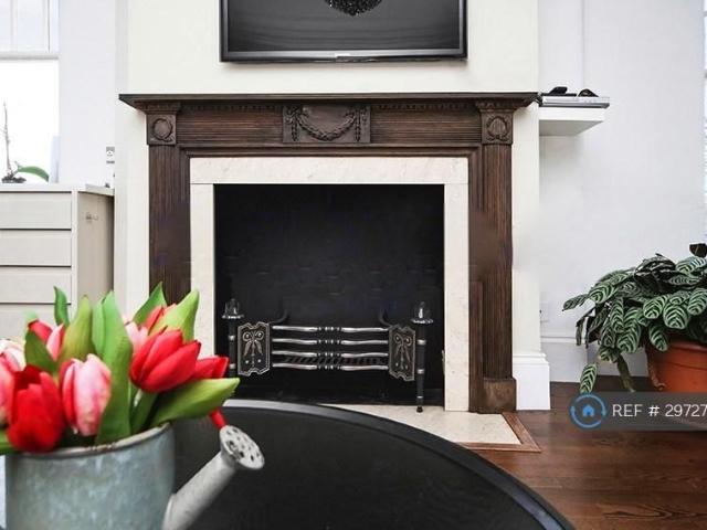Apartment for rent in Chelsea, Greater London