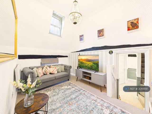 Apartment for rent in Chipping Hill, Essex