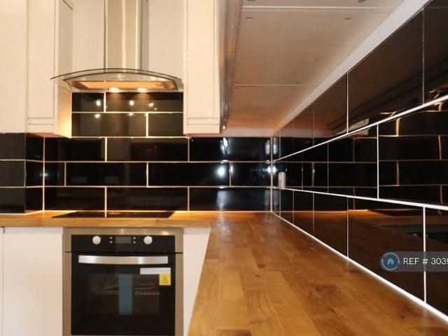 Apartment for rent in Knowles Hill, Teignbridge