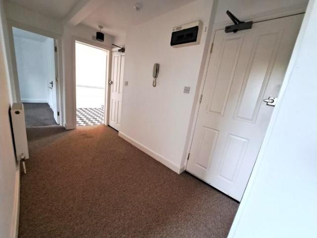 Apartment for rent in Upton, Acol