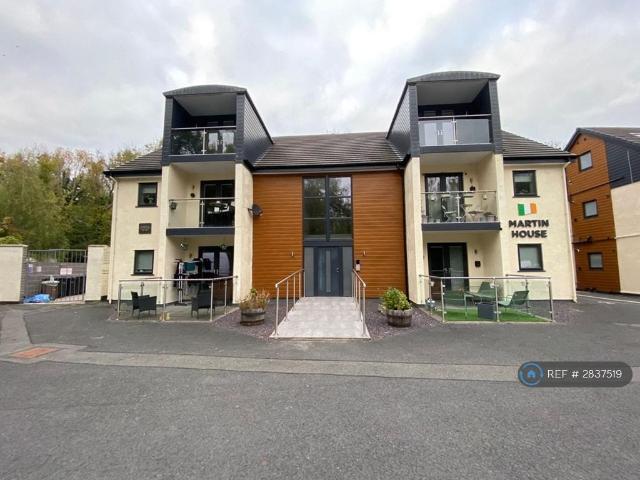 Flat for rent in Dyserth