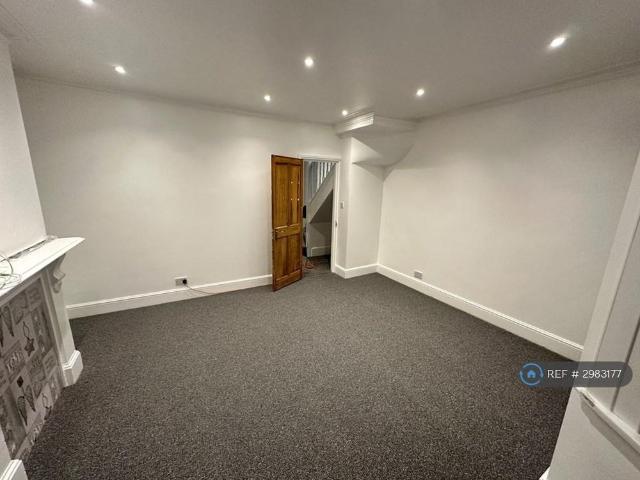 Apartment for rent in London Borough of Lewisham, Greater London