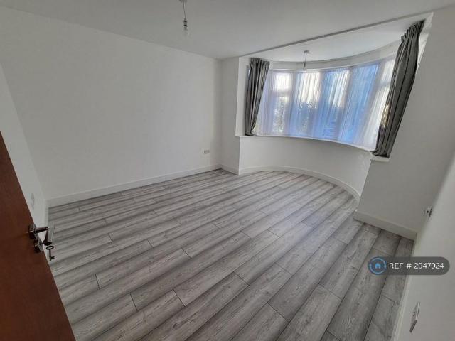 Apartment for rent in London Borough of Harrow, Greater London