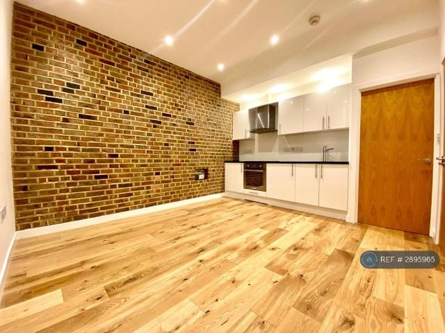 Flat for rent in Victoria, Isle Of Man
