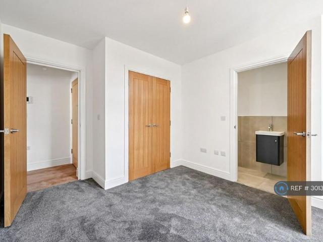 Apartment for rent in Brooklands, Dartford