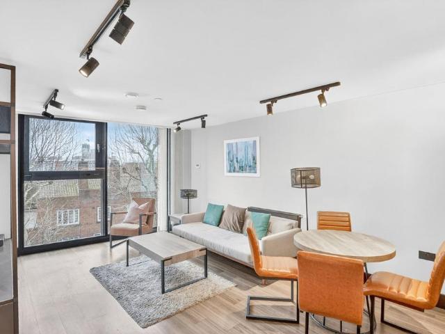 Flat for rent in Old Kent Road, Greater London