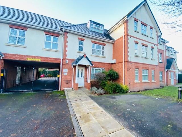 Flat for rent in Sutton Coldfield, West Midlands