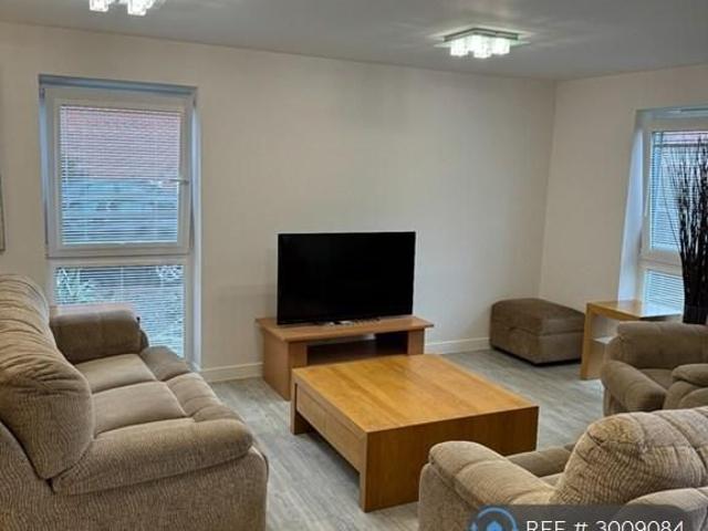 Apartment for rent in Elstree and Borehamwood, Borehamwood