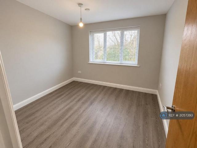 Apartment for rent in Charminster, Bournemouth