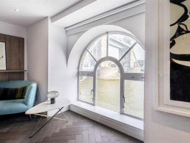 Apartment for rent in Bermondsey Village, Greater London