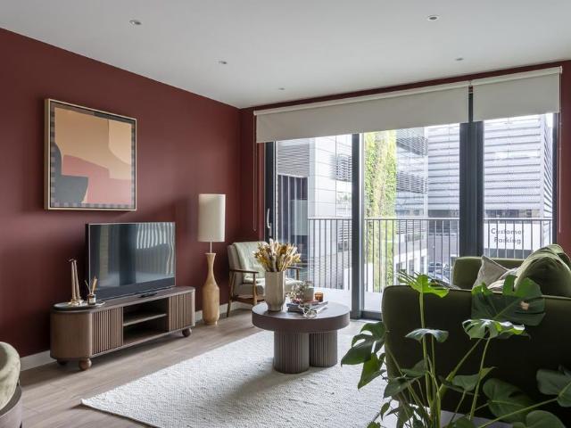 Apartment for rent in London Borough of Hounslow, Strand