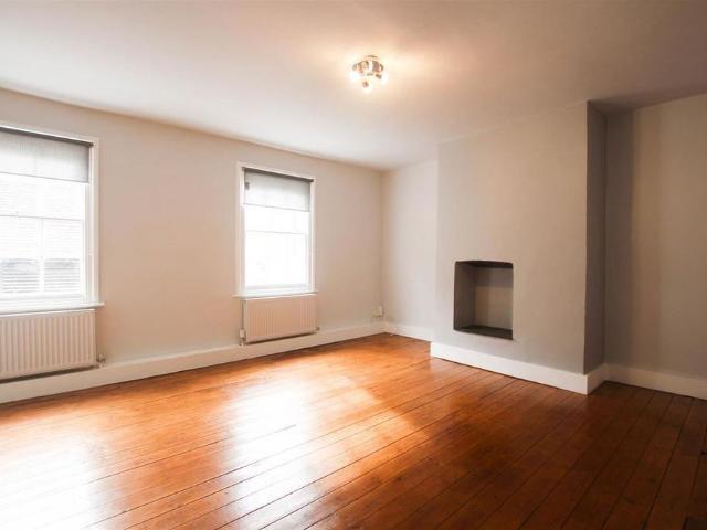 Apartment for rent in Pleasant Valley, Duton Hill