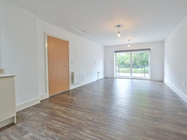 Apartment for rent in Pouchen End, Hertfordshire