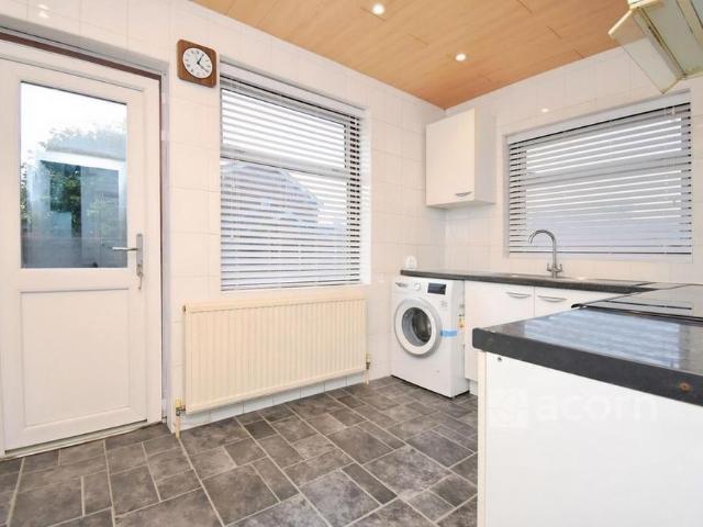 Apartment for rent in West Heath, Greater London