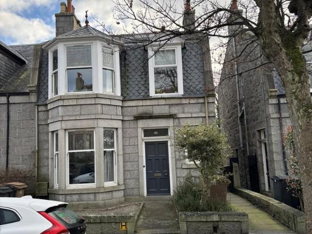 Apartment for rent in Ballindoch, Scotland