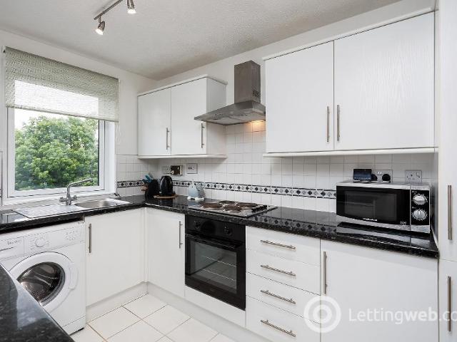 Apartment for rent in Canongate, Old Town