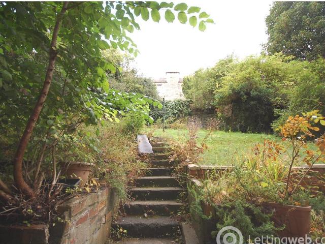 Apartment for rent in Willowbrae, Scotland