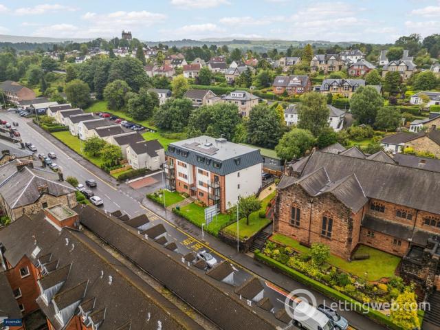 Apartment for rent in Milngavie, Scotland