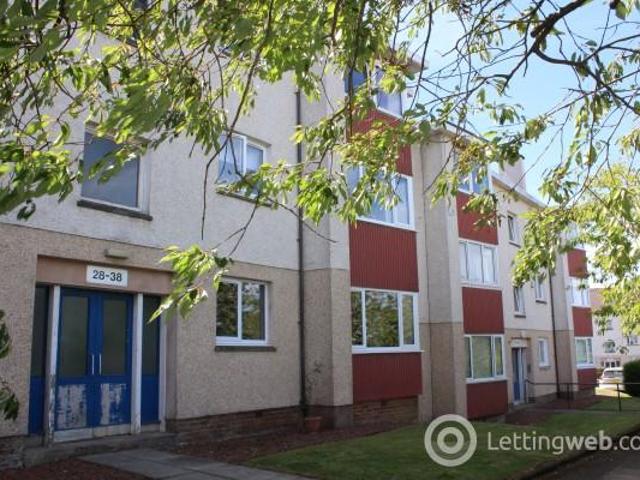 Apartment for rent in East Mains, Barassie