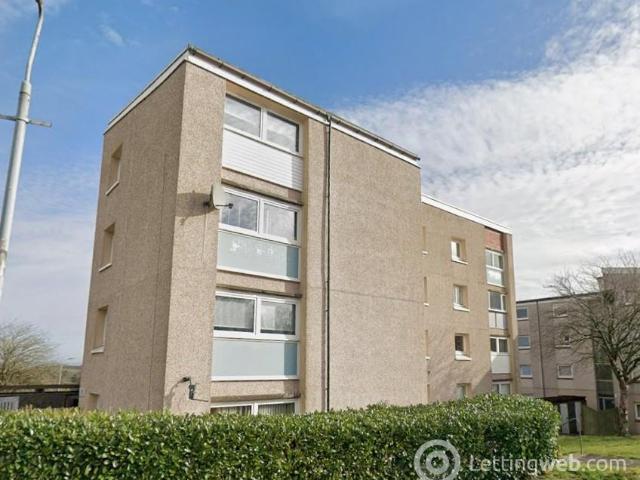 Apartment for rent in Long Calderwood, Nerston