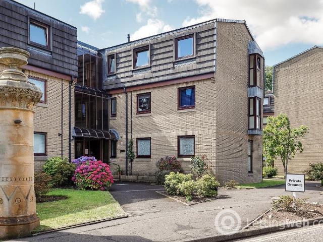 Apartment for rent in Comiston, Scotland