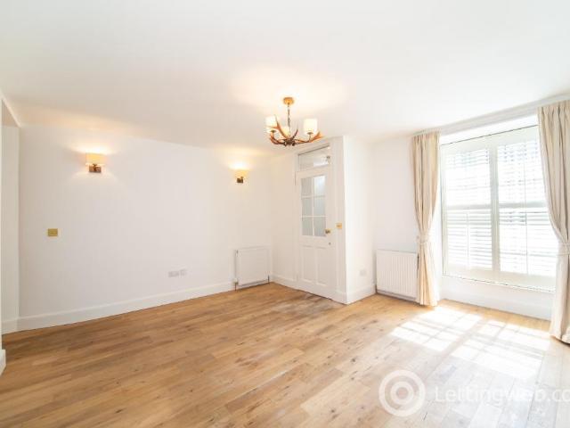 Apartment for rent in New Town, Scotland