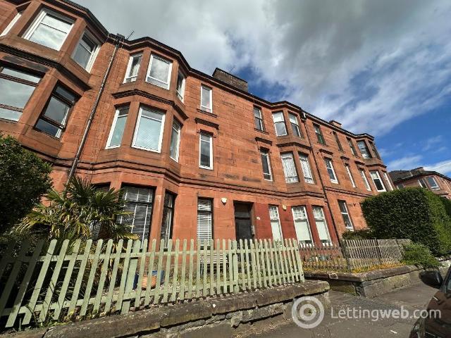 Apartment for rent in Dowanhill, Scotland