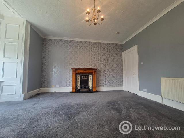 Apartment for rent in Largs