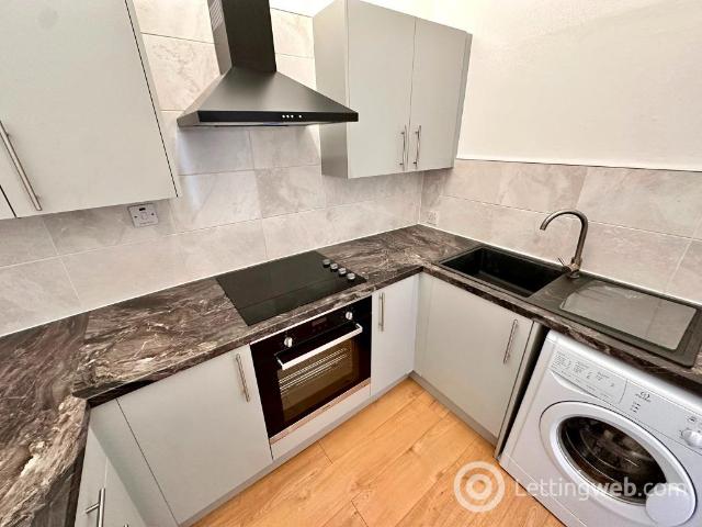 Apartment for rent in Castlehead, Glenburn