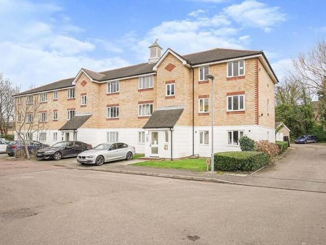 Apartment for rent in Sutton, London Borough of Sutton