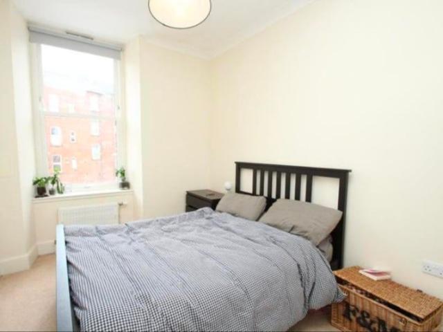Apartment for rent in Oakbank, Firhill