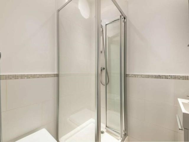 Apartment for rent in Maida Vale, Greater London