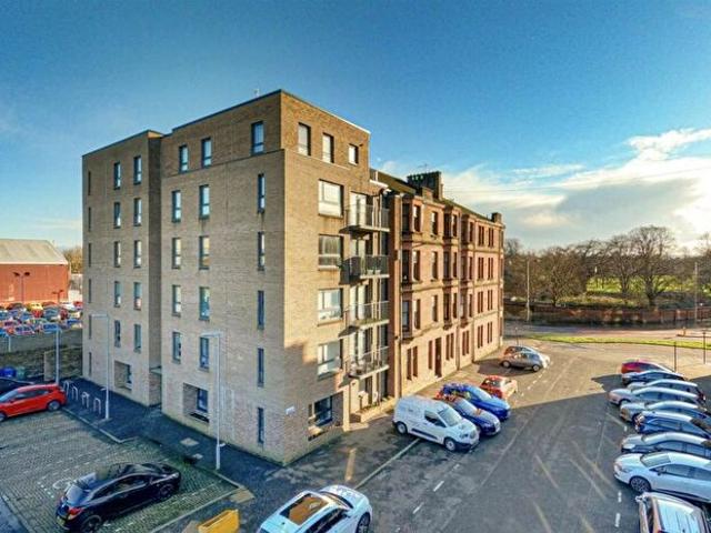 Apartment for rent in Linthouse, Scotland