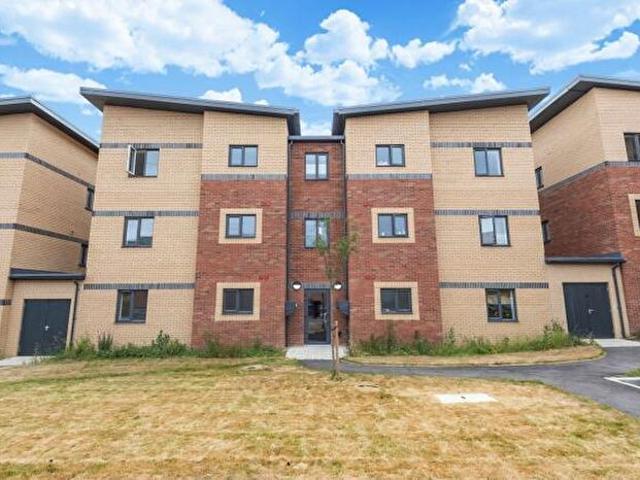 Apartment for rent in Quarrendon, Aylesbury