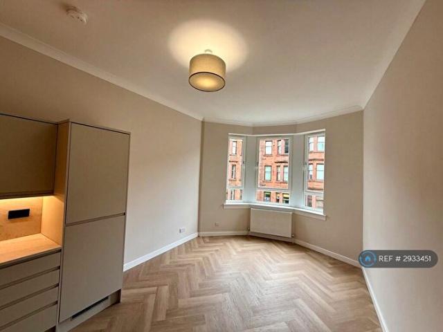 Apartment for rent in Haghill, Scotland