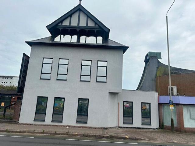 Apartment for rent in Spinney Hills, Old Wharf