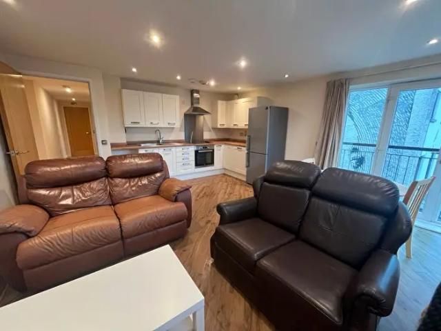 Apartment for rent in Bede Island, Old Wharf