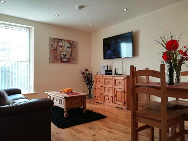 Apartment for rent in Nangreaves, Wales