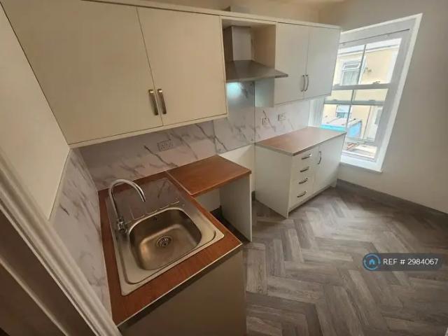 Apartment for rent in Hilltop, Vale