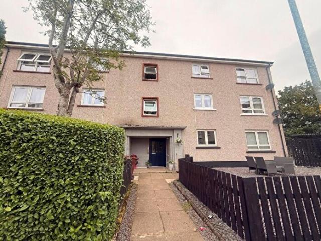 Apartment for rent in Auchenback, Barrhead