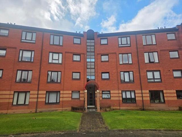 Apartment for rent in Petershill, Springburn