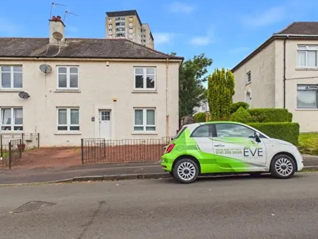 Apartment for rent in Knightswood, Scotland