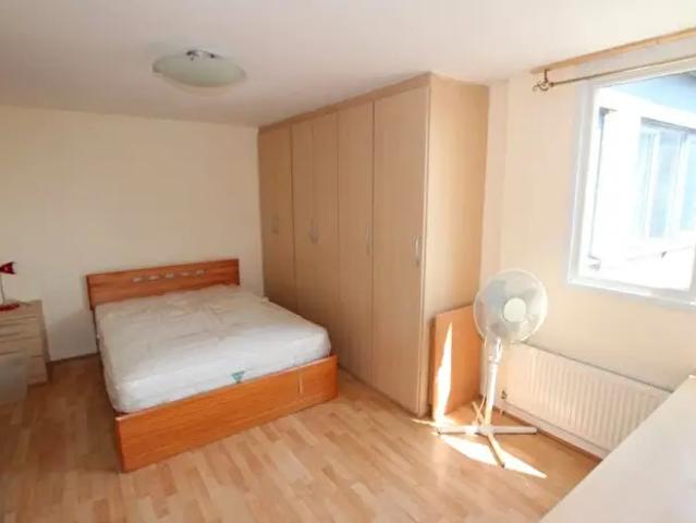 Apartment for rent in St Ann's, Haddon