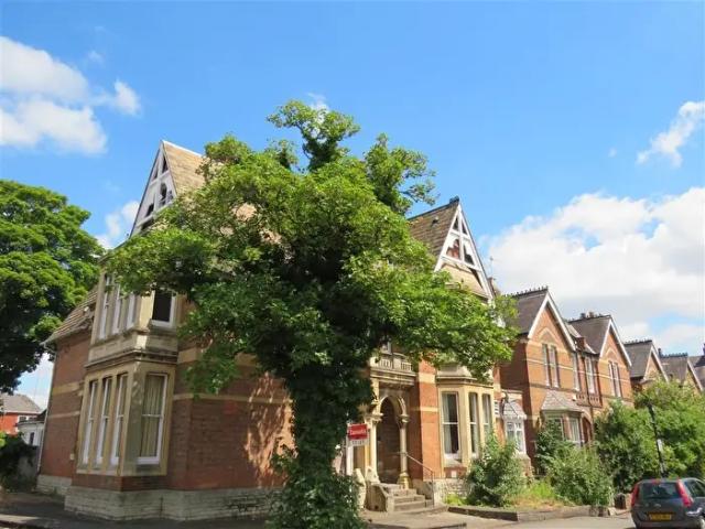 Apartment for rent in Milverton, Warwick