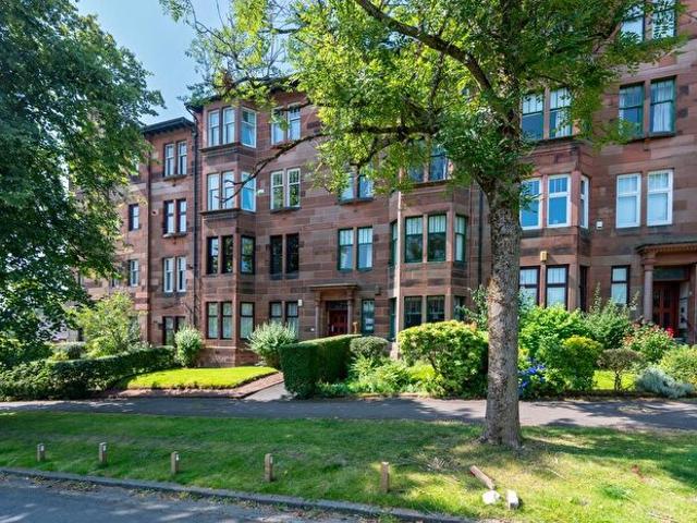 Apartment for rent in Broomhill, Scotland