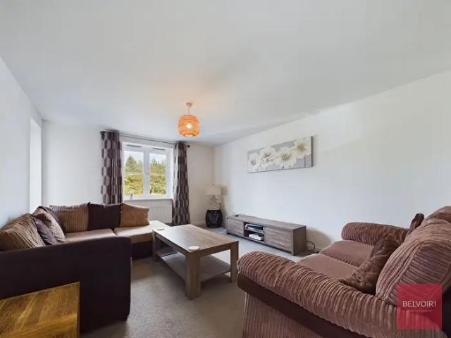 Apartment for rent in Pentre-chwyth, Swansea